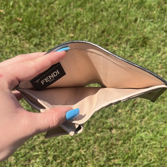 Unlisted - Picture 5 of 5